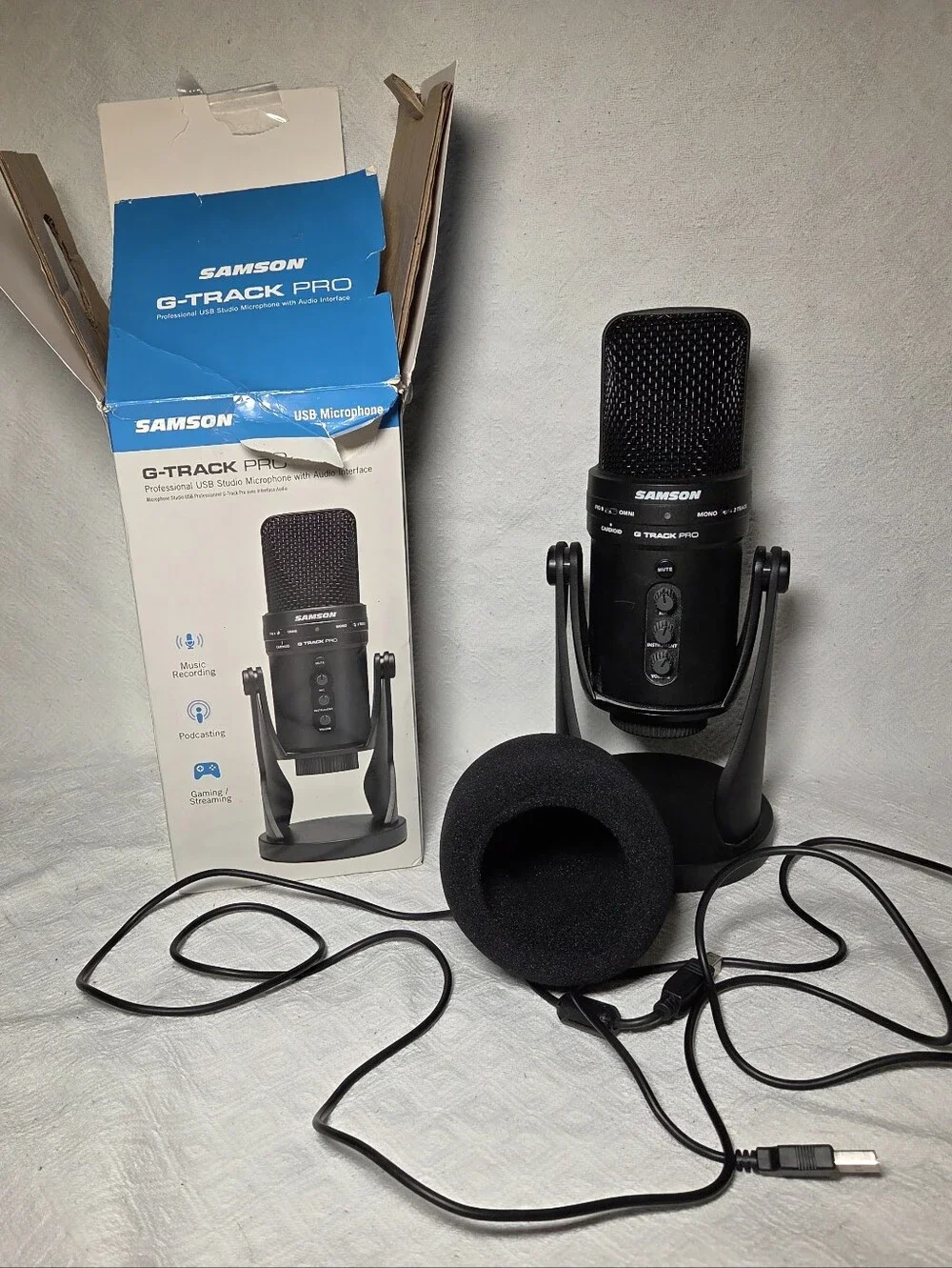 Samson G-Track Pro USB Studio Mic w/ Box, Cable & Foam Windscreen